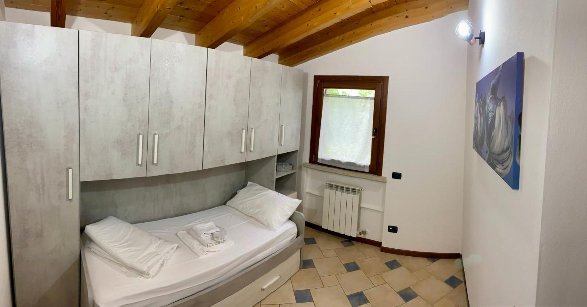 Enjoy House Apartment Ronchi  Ngoại thất bức ảnh